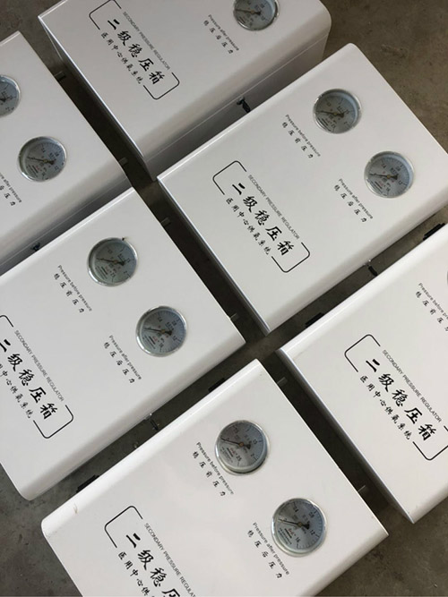 二级稳压箱